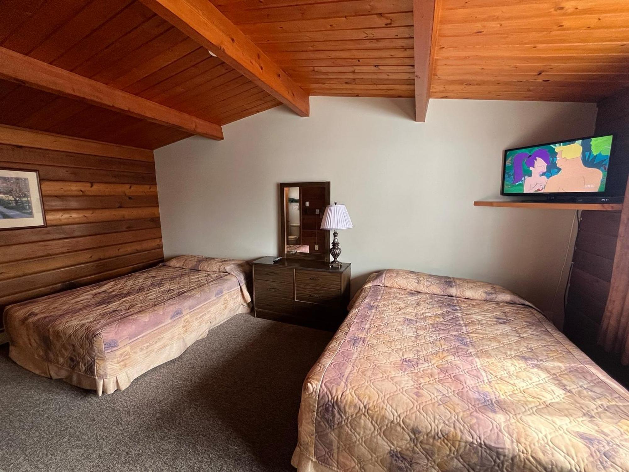 Raccoon Lodge Motel Sylvan Lake Dış mekan fotoğraf